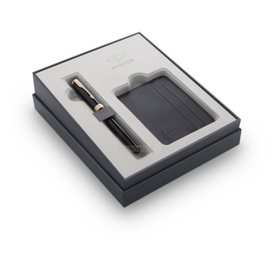 Parker Sonnet Black Laka GT Fountain Pen in a gift set with a credit card holder