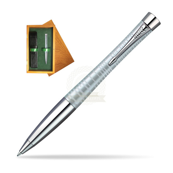 Parker Urban Premium Vacumatic Silver-Blue Pearl CT Ballpoint Pen in single wooden box Honey Single Green
