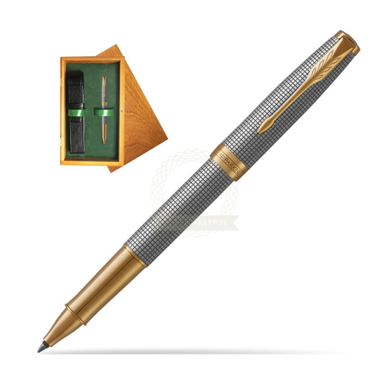 Parker Sonnet Ciselé Silver GT Rollerball Pen in single wooden box Honey Single Green
