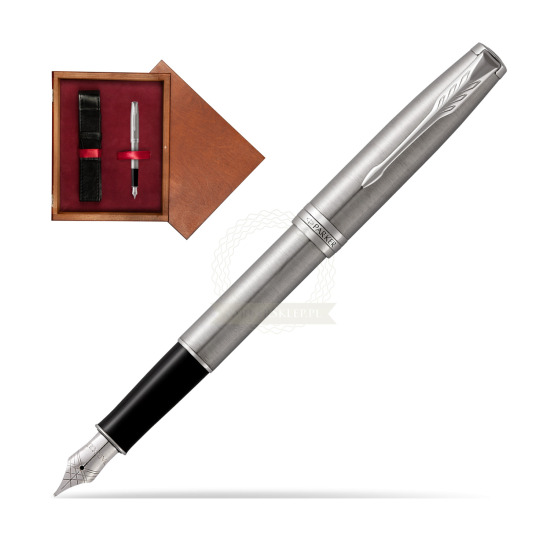 Parker Sonnet Stainless Steel CT Fountain Pen in single wooden box Mahogany Single Maroon