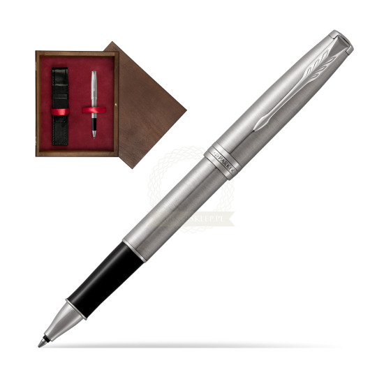 Parker Sonnet Stainless Steel CT Penna Rollerball in single wooden box Wenge Single Maroon