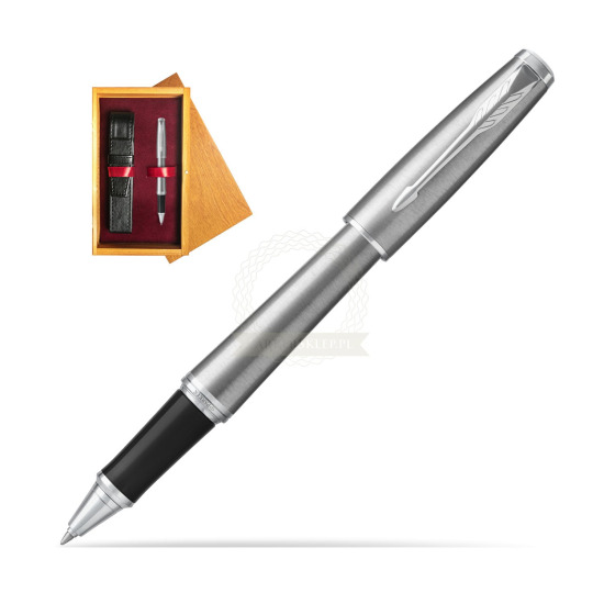 Parker Urban Metro Metallic CT Rollerball Pen in single wooden box Honey Single Maroon