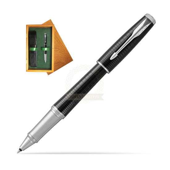 Parker Urban Premium Ebony Metal CT Rollerball Pen in single wooden box Honey Single Green