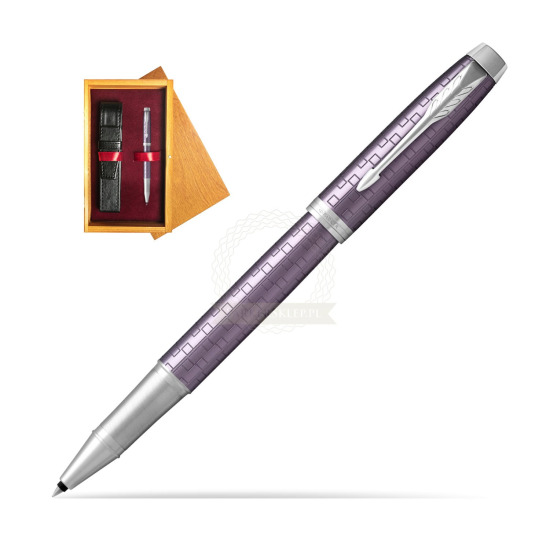 Parker IM Premium Dark Violet CT Rollerball Pen in single wooden box Honey Single Maroon