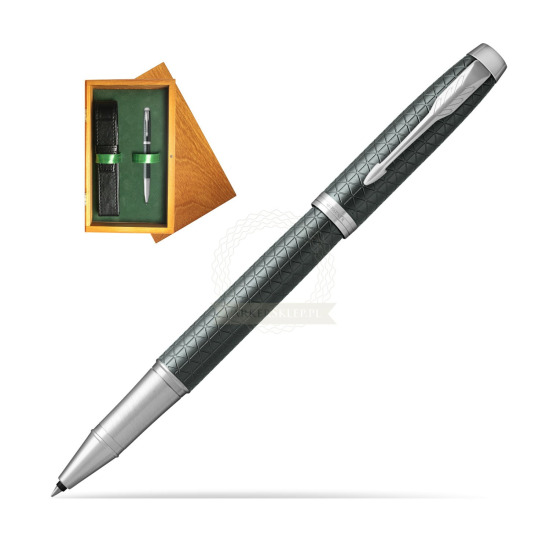 Parker IM Premium  Pale Green CT Rollerball Pen in single wooden box Honey Single Green