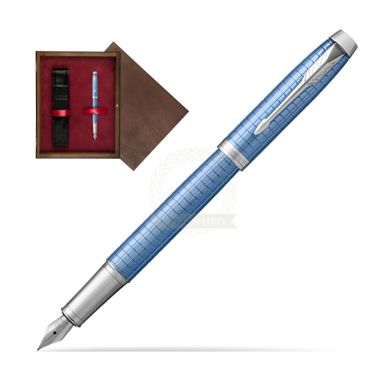 Parker IM Premium Blue CT Fountain Pen in single wooden box Wenge Single Maroon