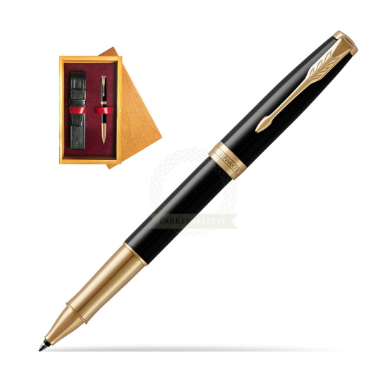 Parker Sonnet Premium Black Lacquer GT Rollerball Pen in single wooden box Honey Single Maroon