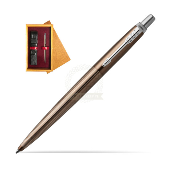Parker Jotter Premium Carlisle Brown Pinstripe Chrome Colour Trim Kugelschreiber in single wooden box Honey Single Maroon
