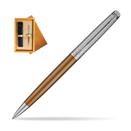 Waterman Hemisphere Privée Bronze Satiné Ballpoint Pen in single wooden box Honey Single Ecru