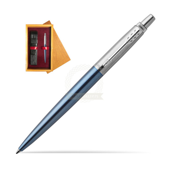Jotter gel blue Waterloo CT Ballpoint pen in single wooden box Honey Single Maroon