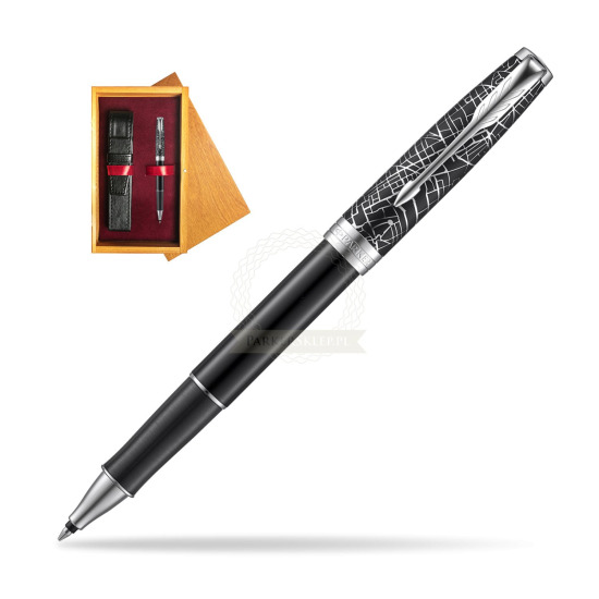 Parker Sonnet Black CT 18K (Metro) Rollerball Pen in single wooden box Honey Single Maroon