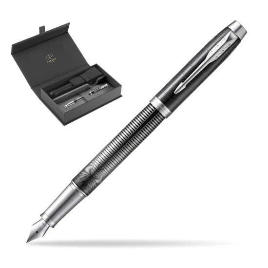 Parker IM Metallic Pursuit Fountain Pen. Special Edition in original Parker box, closed case