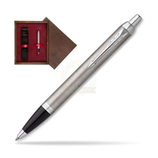 Parker IM Essential Stainless Steel CT Ballpoint Pen in single wooden box Wenge Single Maroon