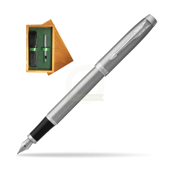 Parker IM Essential Stainless Steel CT Fountain Pen in single wooden box Honey Single Green