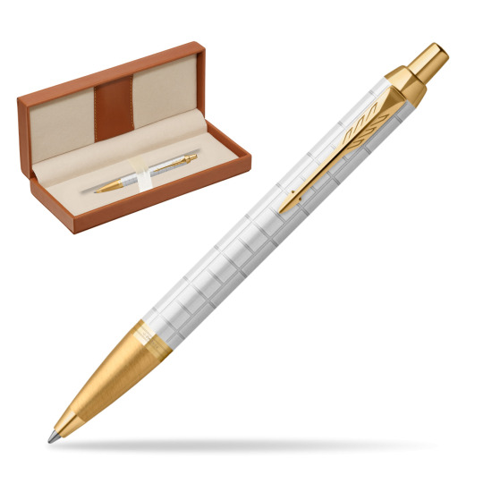 Parker IM Premium Pearl GT Penna a Sfera  in classic box brown