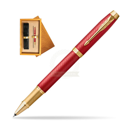 Parker IM Premium Red GT Rollerball Pen in single wooden box Honey Single Ecru