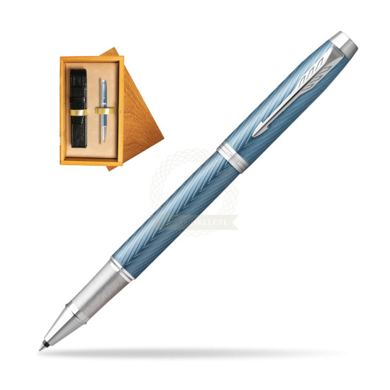 Parker IM Premium Blue Grey CT Rollerball Pen in single wooden box Honey Single Ecru
