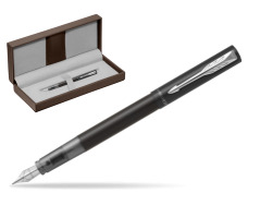 Parker Vector XL Black Fountain Pen in the brown leather box