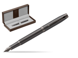 Parker IM PROFESSIONALS MONOCHROME BRONZE Penna Stilografica in the brown leather box