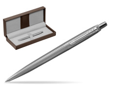 Jotter Premium 70TH ANNIVERSARY STEEL CT Ballpoint Pen in the brown leather box