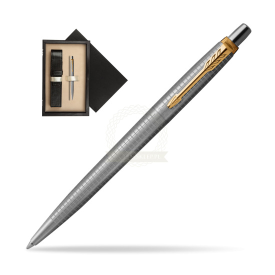 Jotter Premium 70TH ANNIVERSARY STEEL GT Ballpoint Pen in single wooden box Wenge Single Ecru