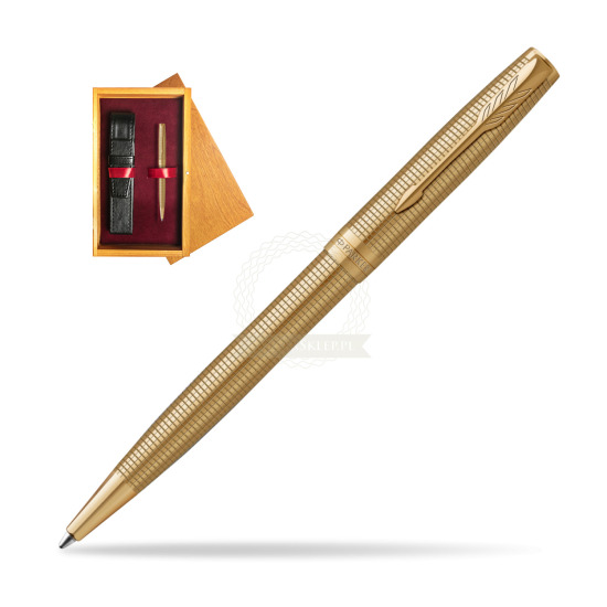 Penna Parker Sonnet Ciselé GT in single wooden box Honey Single Maroon