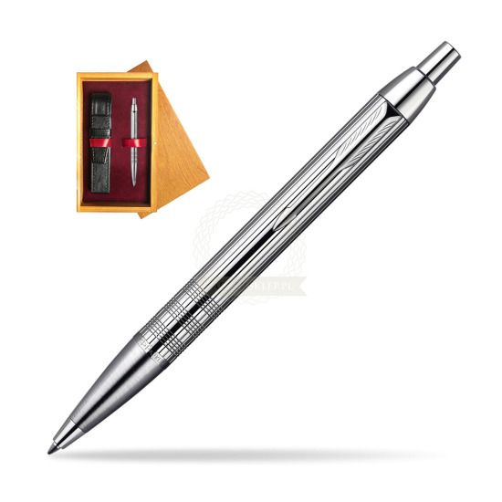 Parker IM Premium Shiny Chrome Metal Chiselled CT Ballpoint Pen in single wooden box Honey Single Maroon