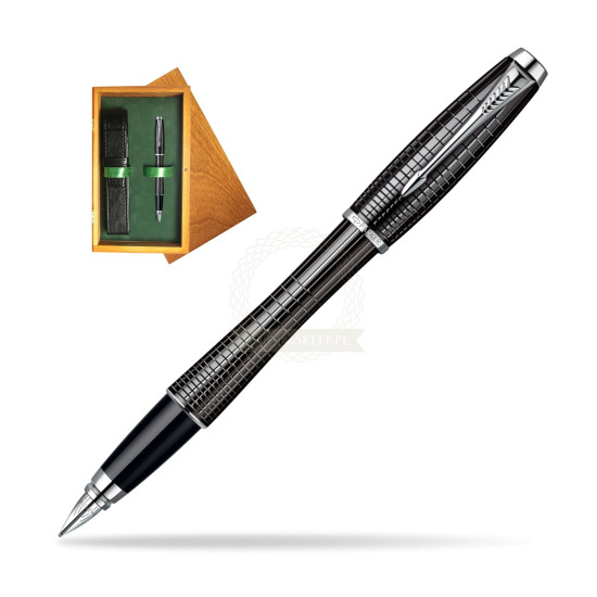 Parker Urban Premium Ebony Metal Chiselled CT Penna Stilografica in single wooden box Honey Single Green