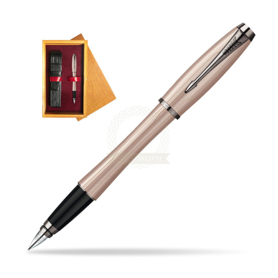 Parker Urban Premium Metallic Pink Lacquer Penna Stilografica in single wooden box Honey Single Maroon