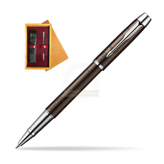 Parker IM Premium Metallic Brown Lacquer CT Rollerball Pen in single wooden box Honey Single Maroon